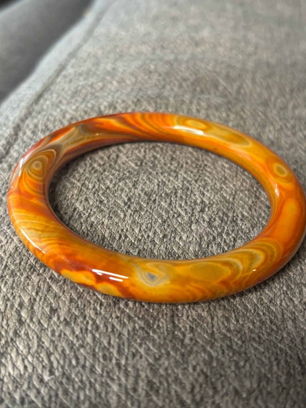 Vibrant Orange Swirled Agate Bangle Bracelet - Picture 4 of 9